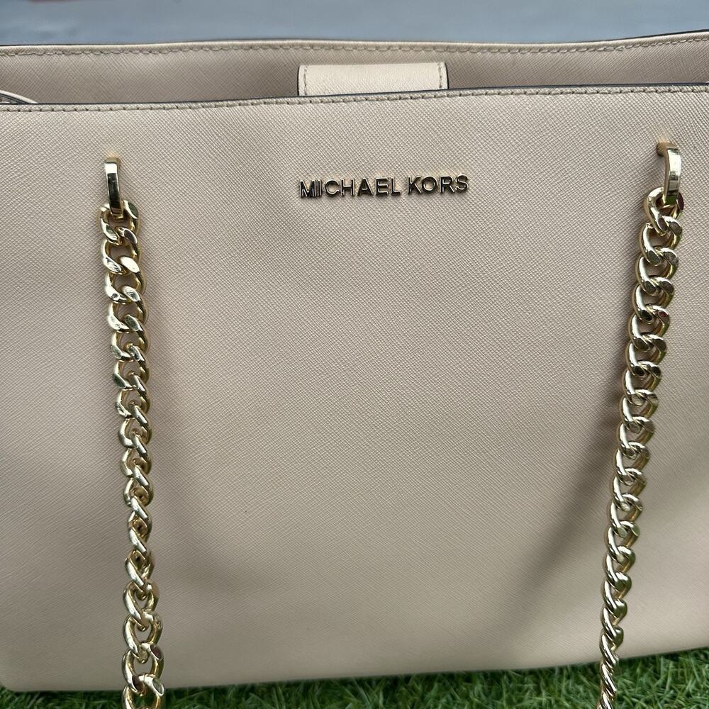 Michael Kors Ellis LG Saffiano Leather Shoulder Tote Satchel Oyster Preppy Glam - Picture 2 of 15